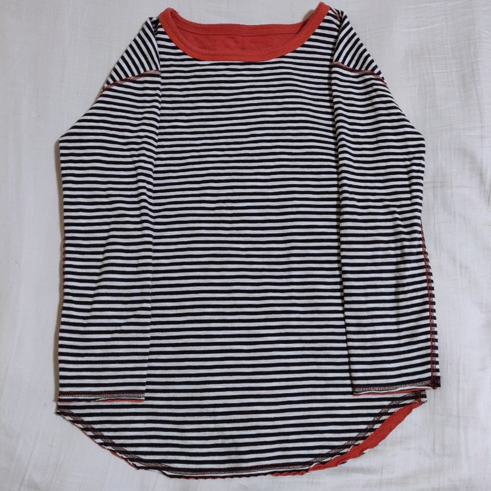 💖3/$25💖 Long Sleeve Reversible Striped Shirt